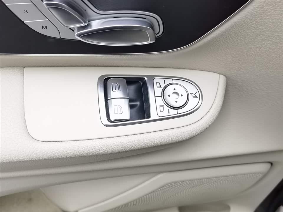 Mercedes-Benz V-class Mercedes-Benz V-class