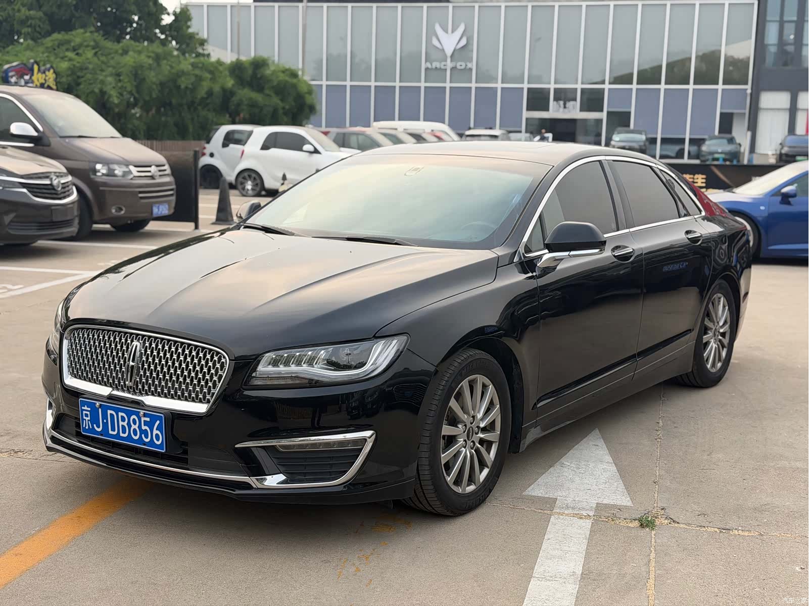 Lincoln MKZ, 2018 2