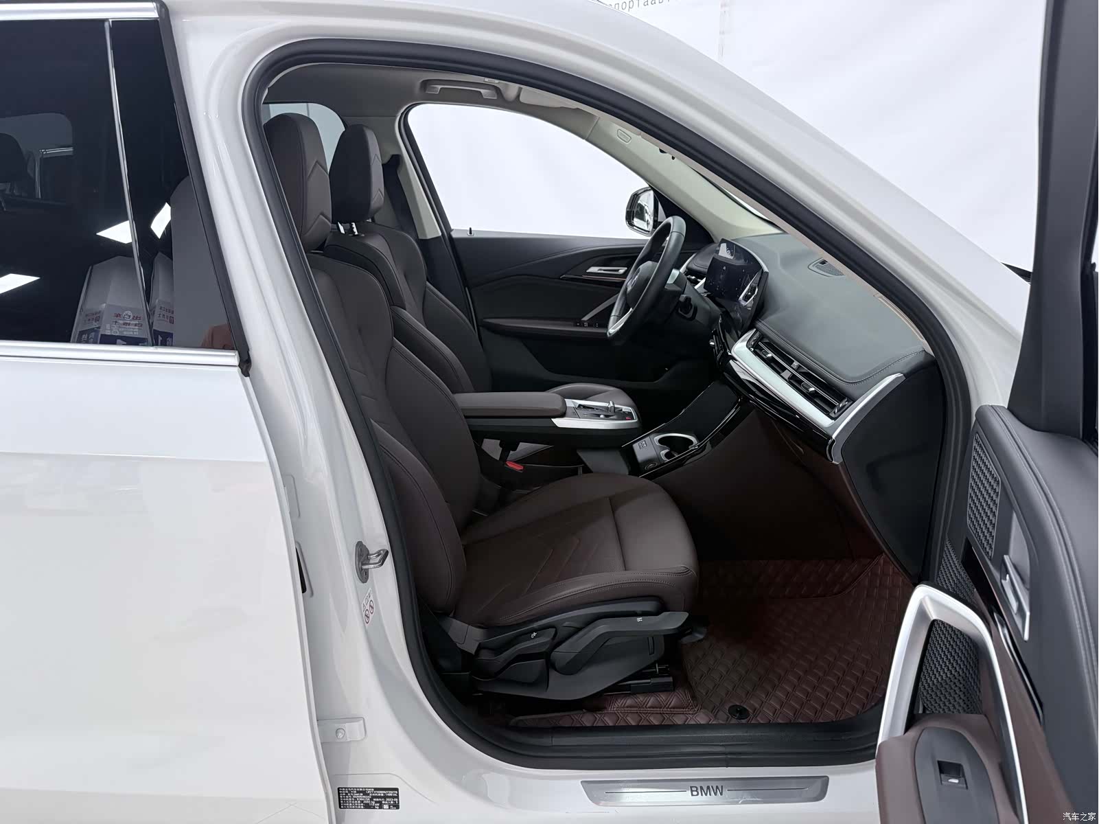 BMW X1, 2024 11