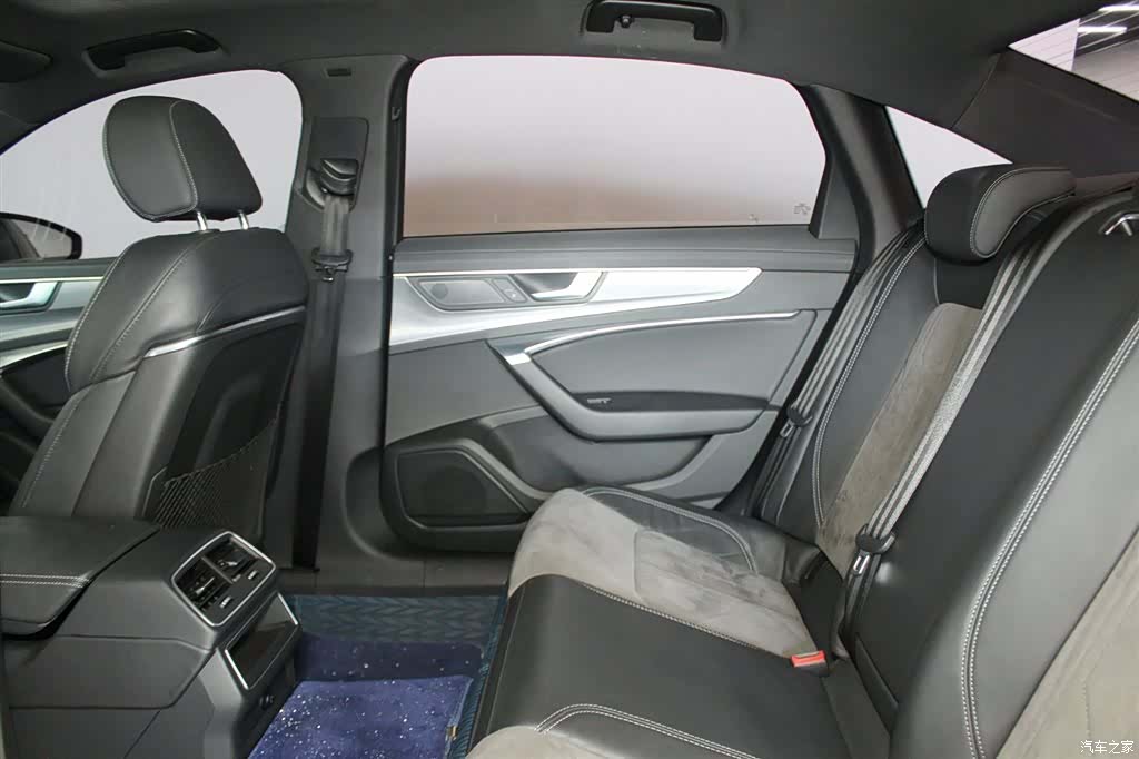 Audi A6L, 2020 8