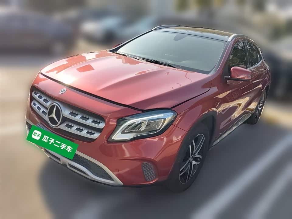 Mercedes-Benz GLA