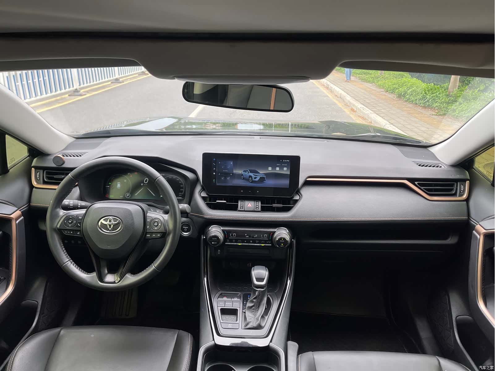 Toyota Wildlander, 2024 20