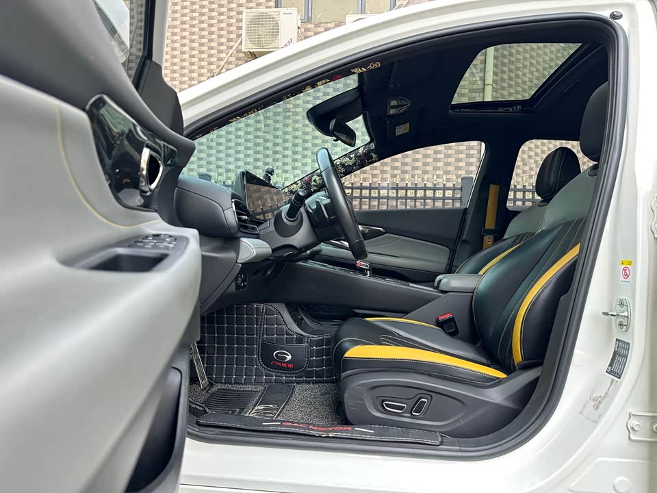 Trumpchi Shadow Leopard