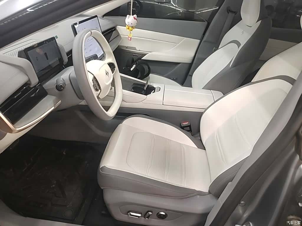DongFeng eπ007, 2025 15