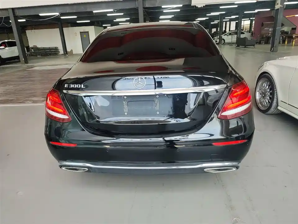 Mercedes-Benz E-class Mercedes-Benz E-class