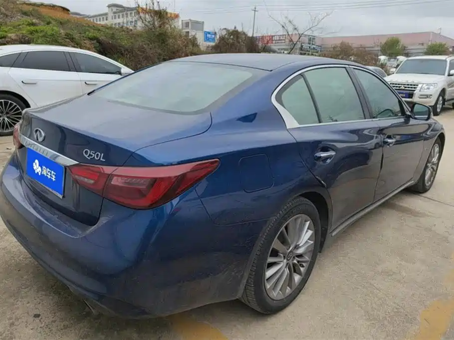 Infiniti Q50L Infiniti Q50L