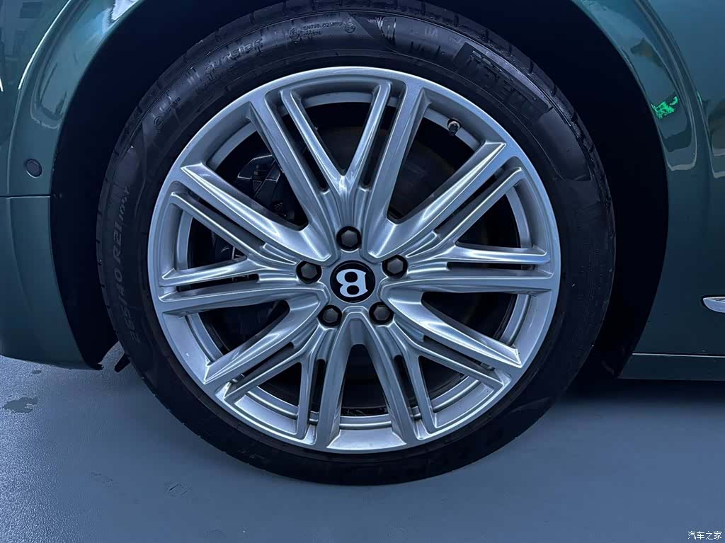 Bentley Flying Spur, 2020 17