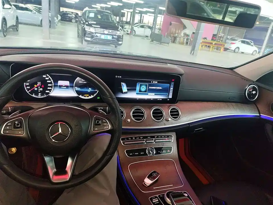 Mercedes-Benz E-class Mercedes-Benz E-class