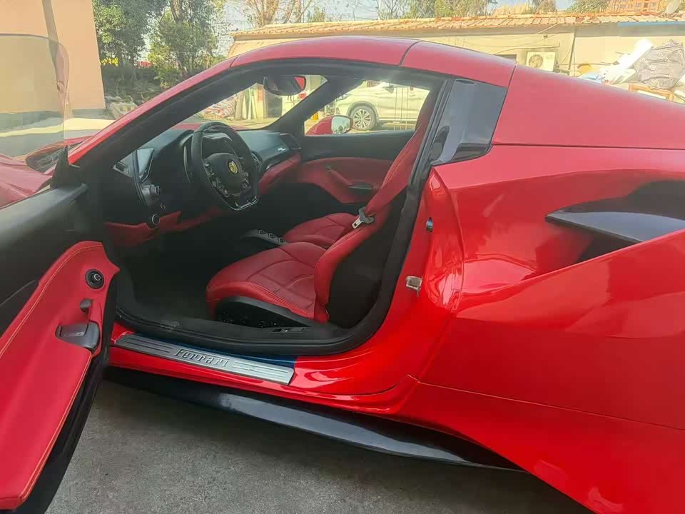 Ferrari 488