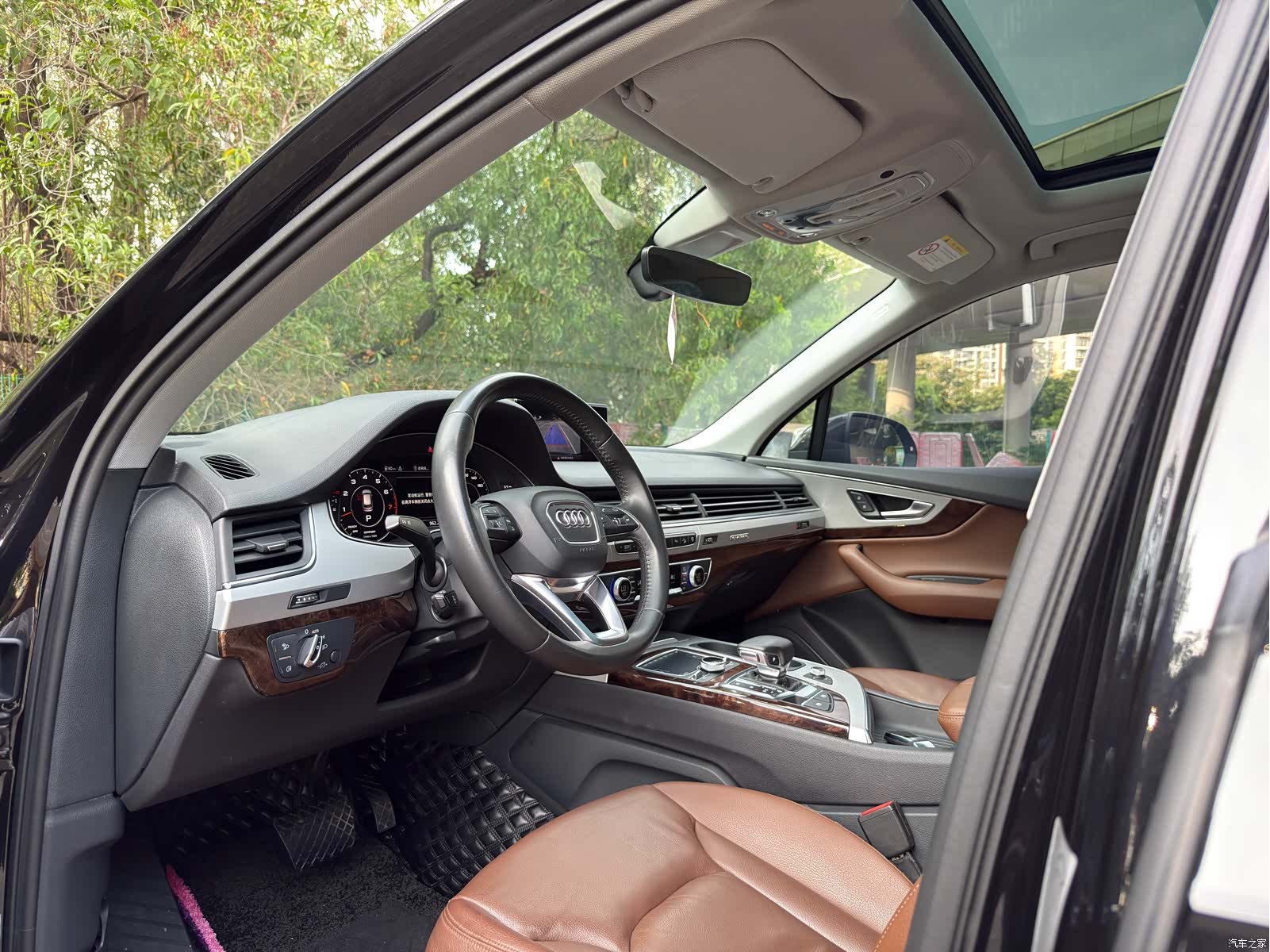 Audi Q7, 2017 все фото