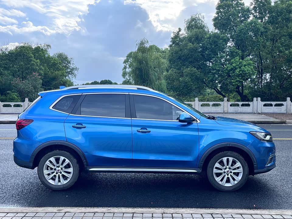 Roewe RX5 Roewe RX5