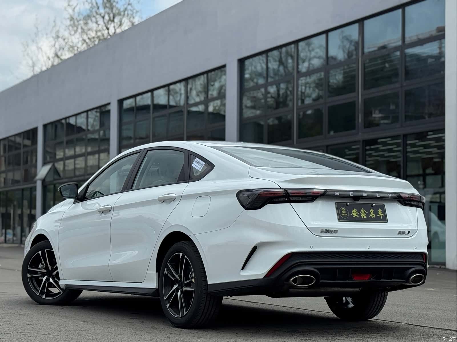 Geely Binray, 2026 6
