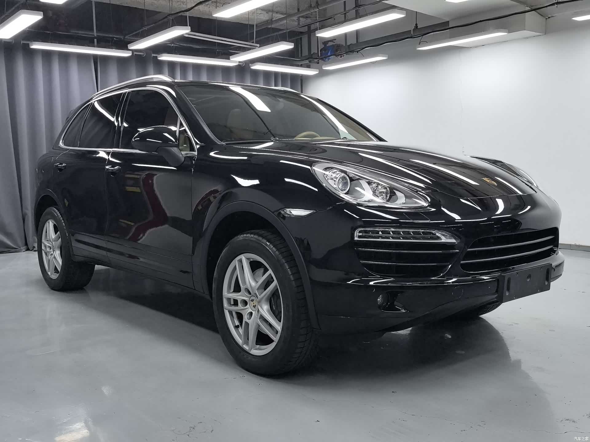 Porsche Cayenne, 2012 3