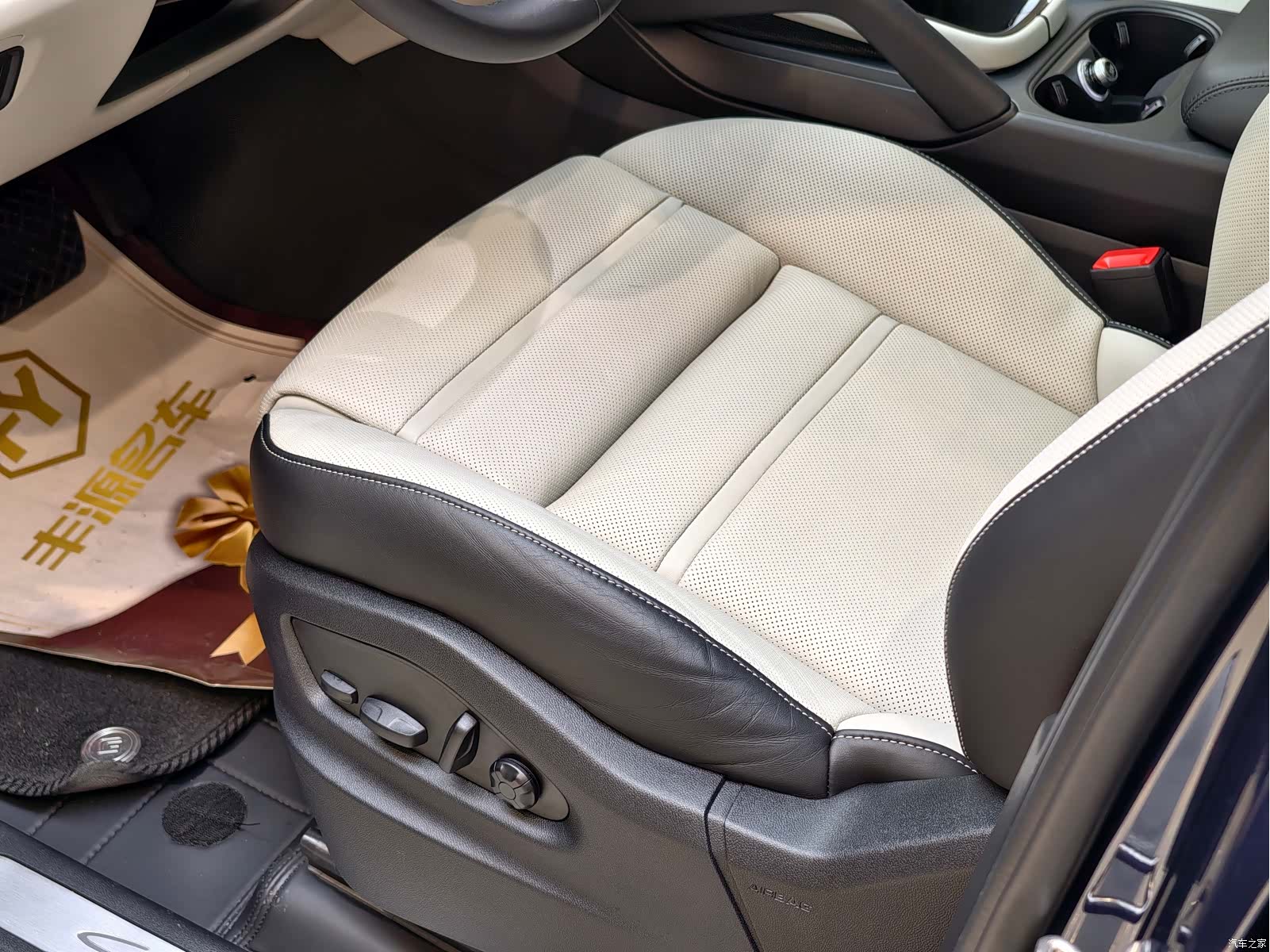 Porsche Cayenne, 2024 7