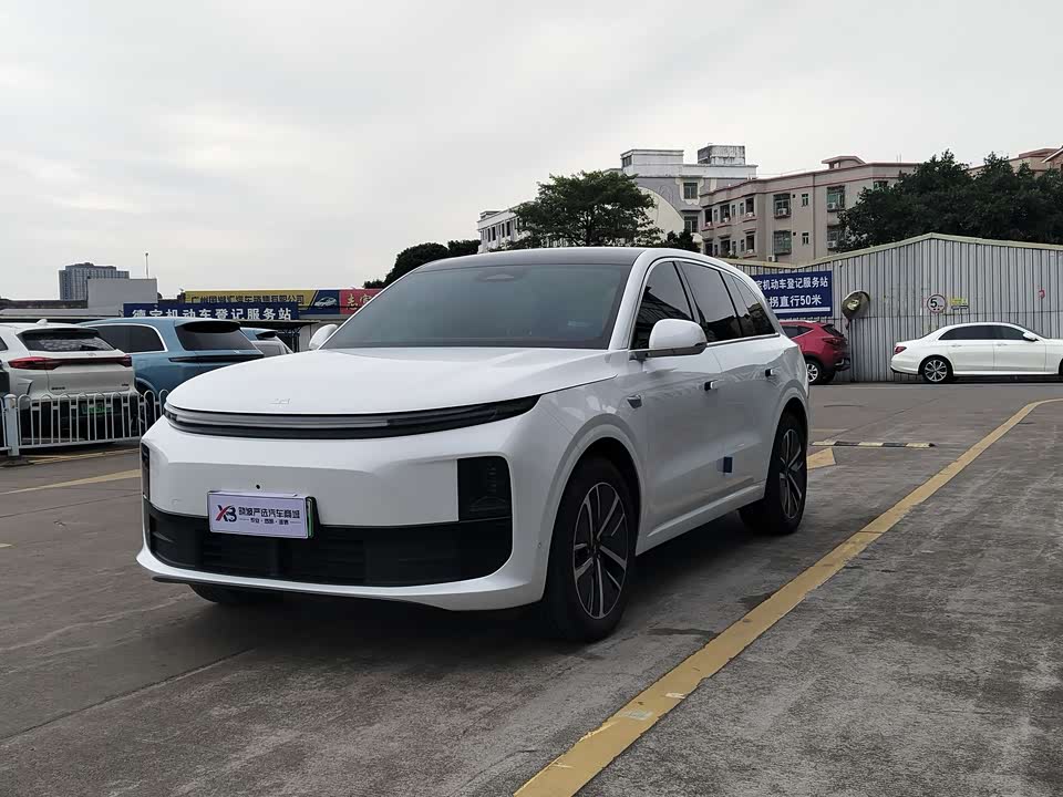 Li Auto Ideal L6