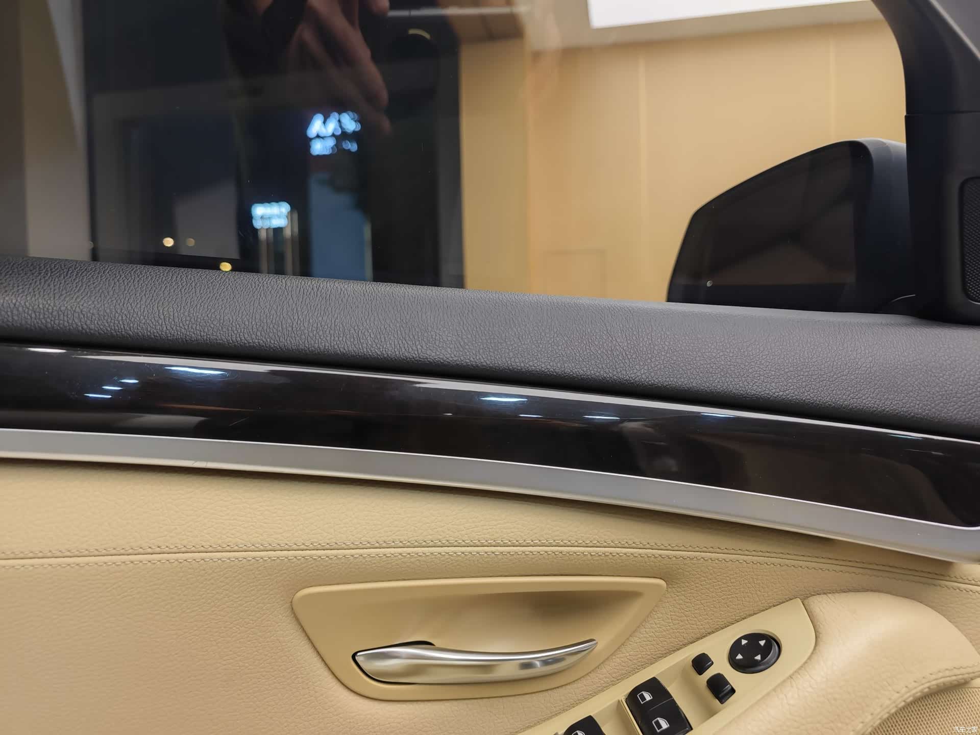 BMW 5 Series, 2013 9