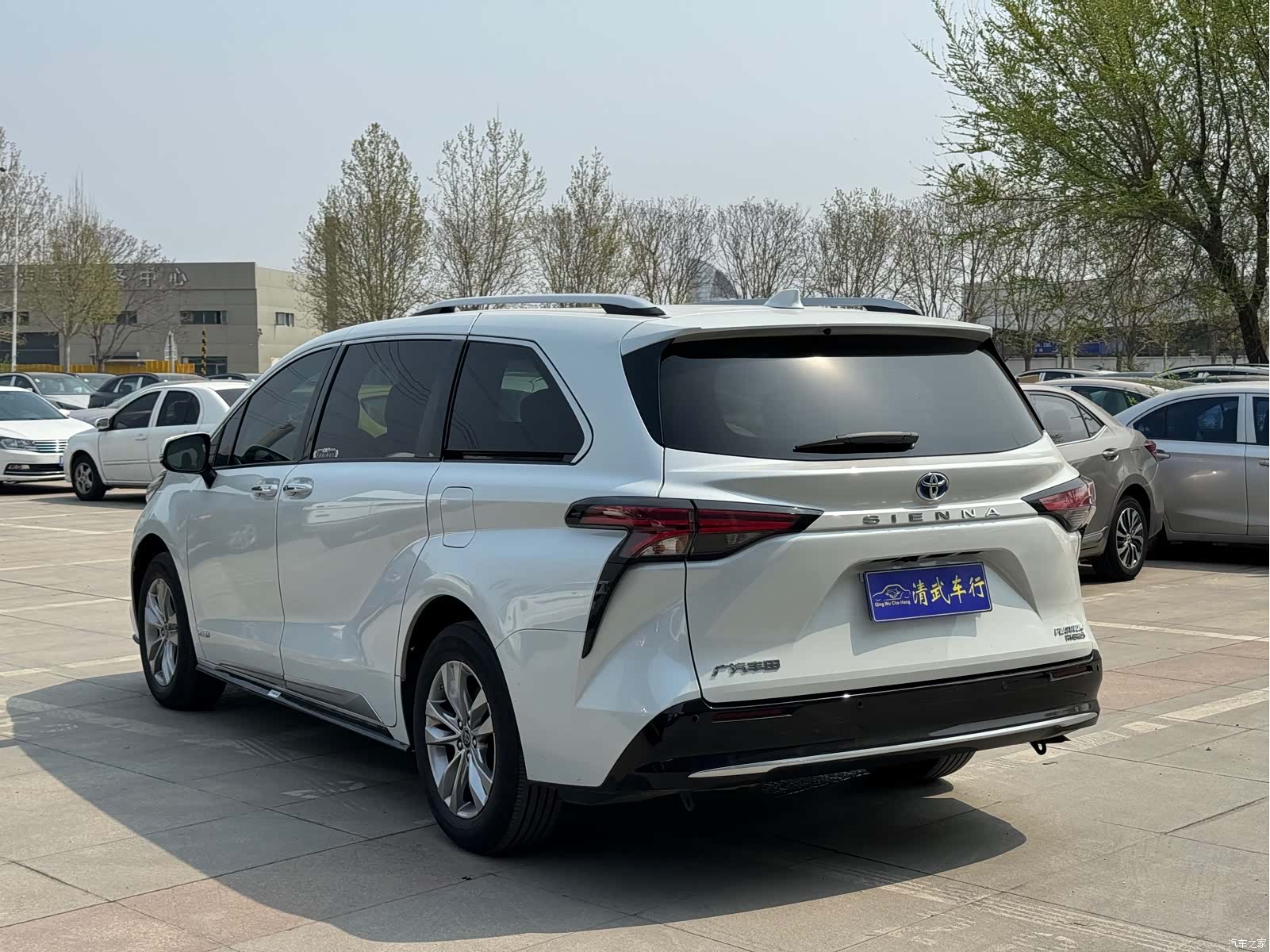 Toyota Sienna, 2023 14