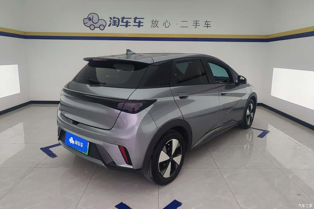 BYD Dolphin, 2023 3