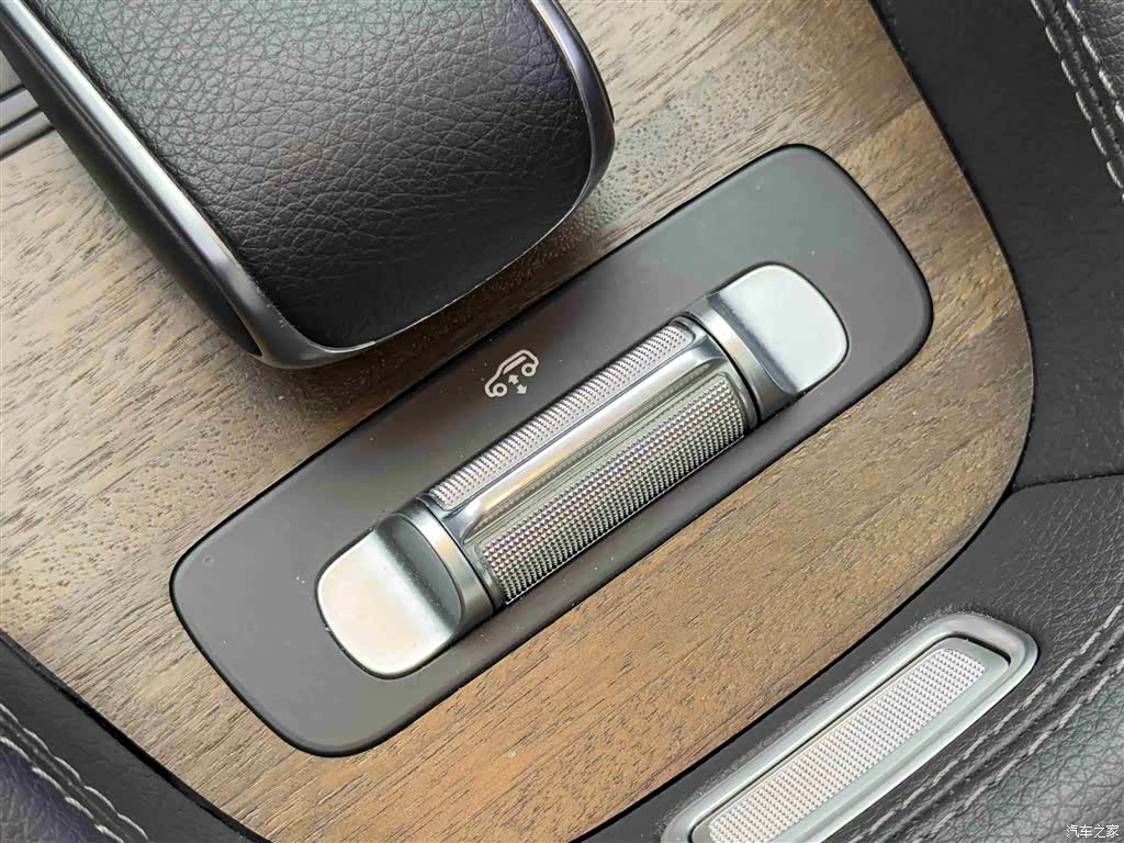 Mercedes-Benz GLE, 2021 14