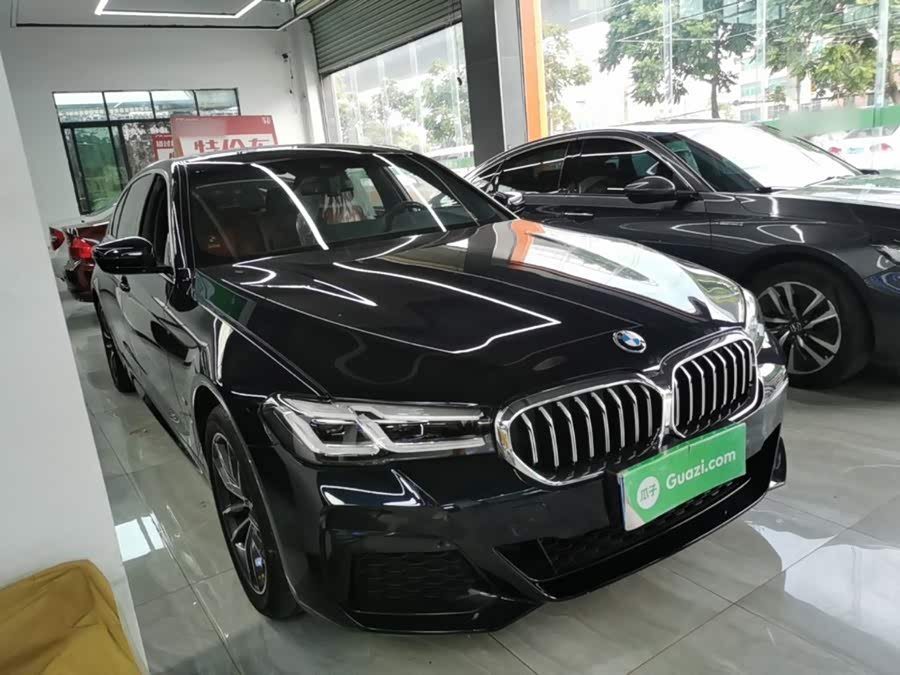 BMW 5 Series 2022, фото 4