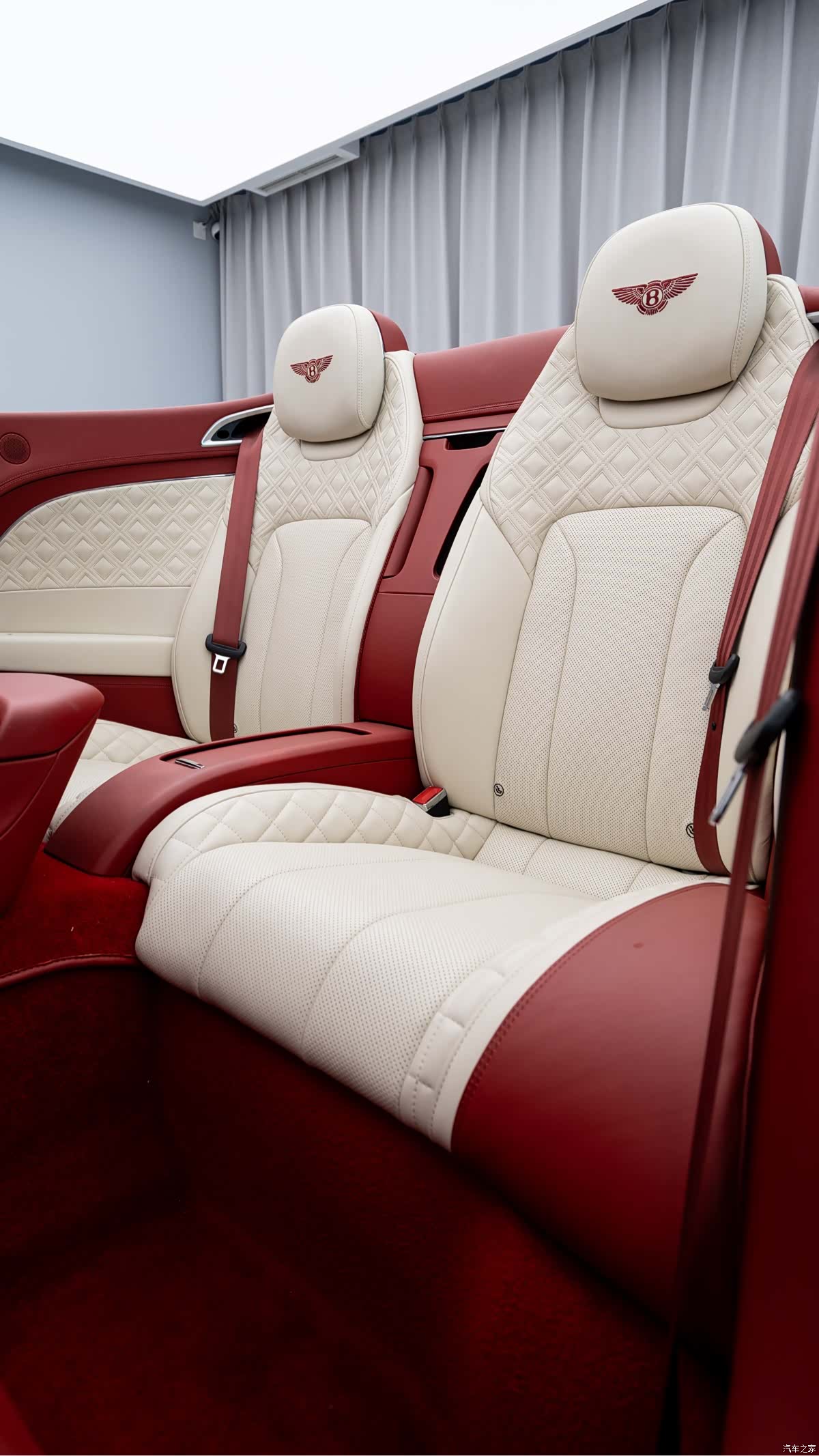 Bentley Continental GT, 2021 14