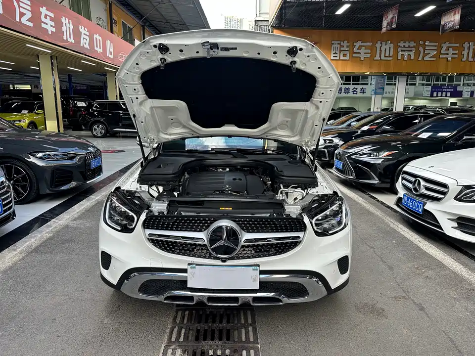 Mercedes-Benz GLC Mercedes-Benz GLC