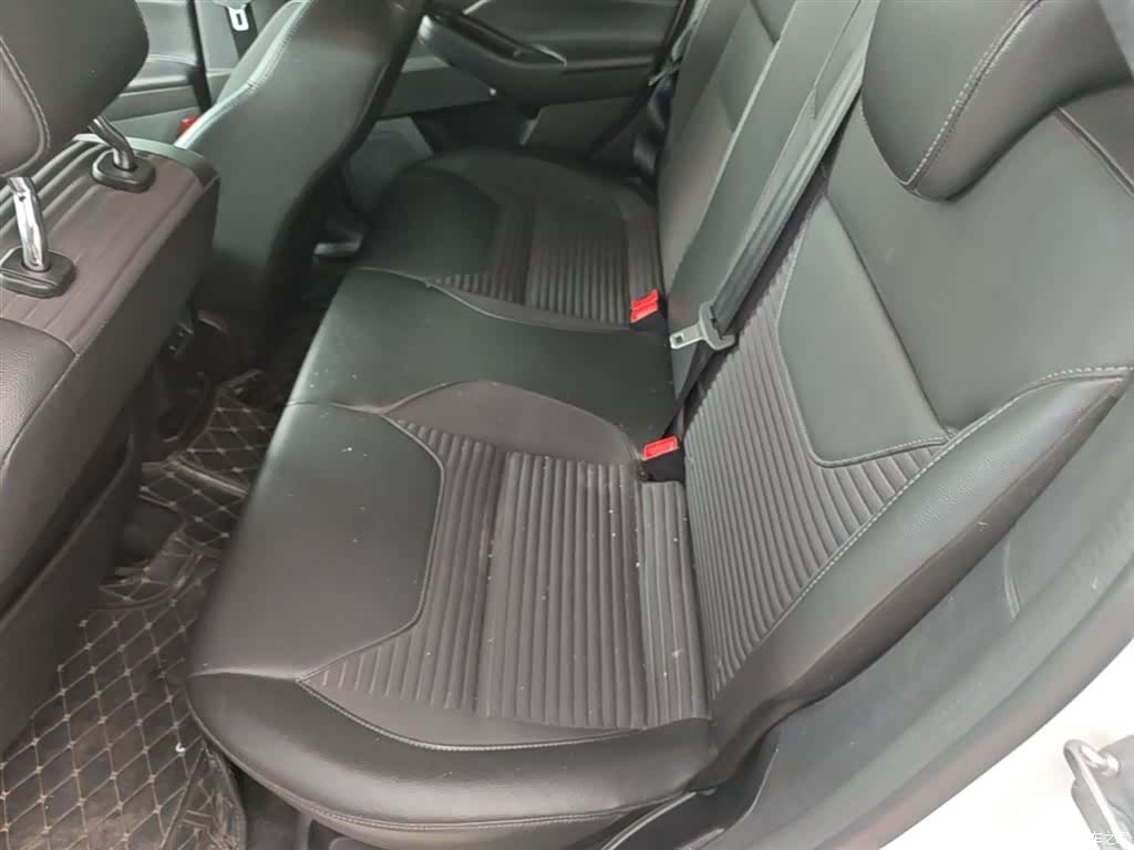 Ford Focus, 2020 17