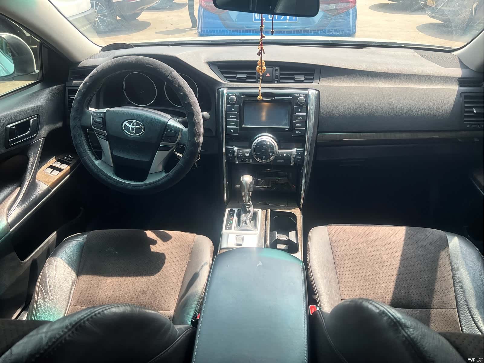Toyota 2.5V, 2017 6