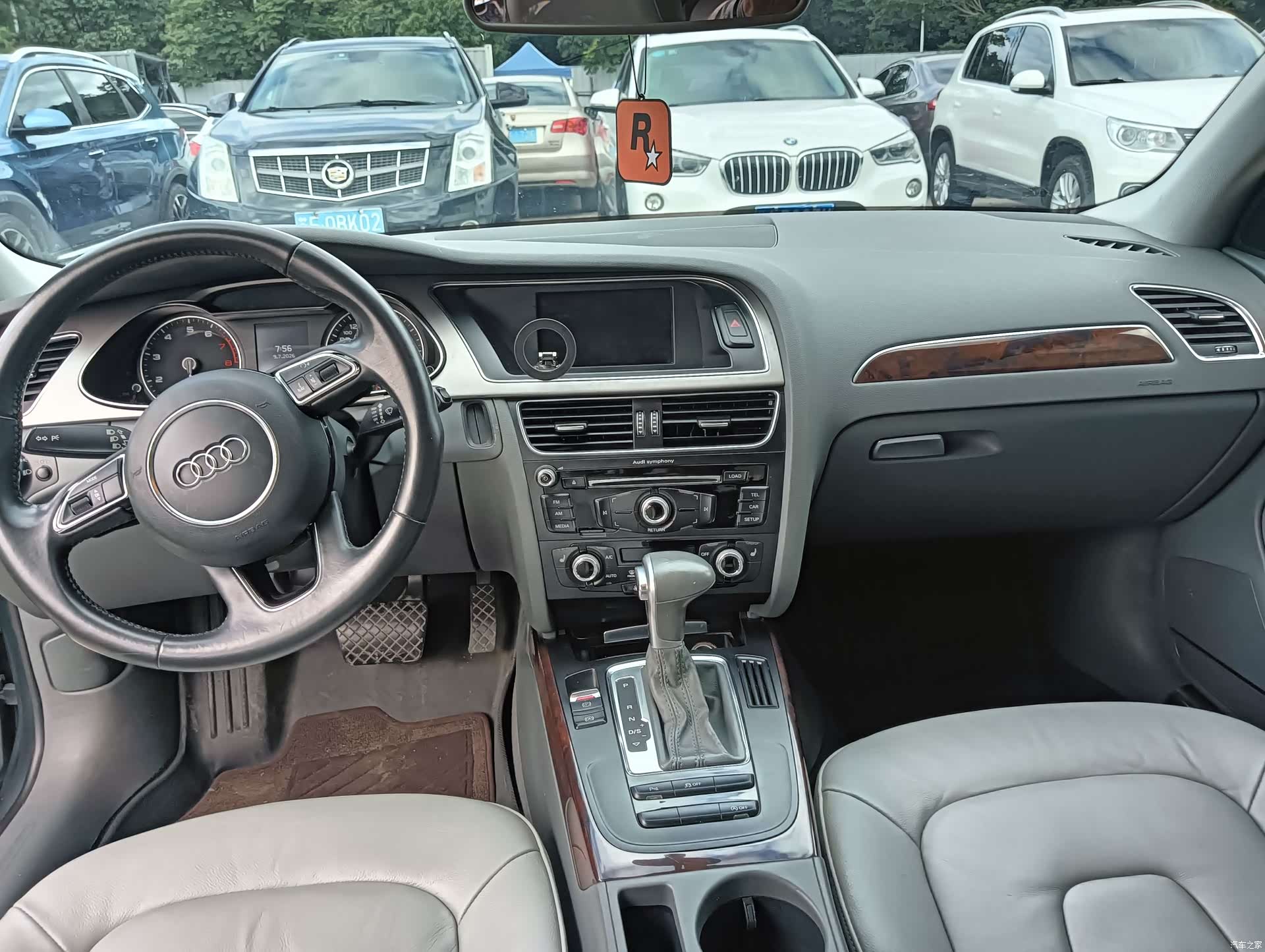 Audi A4L, 2015 6