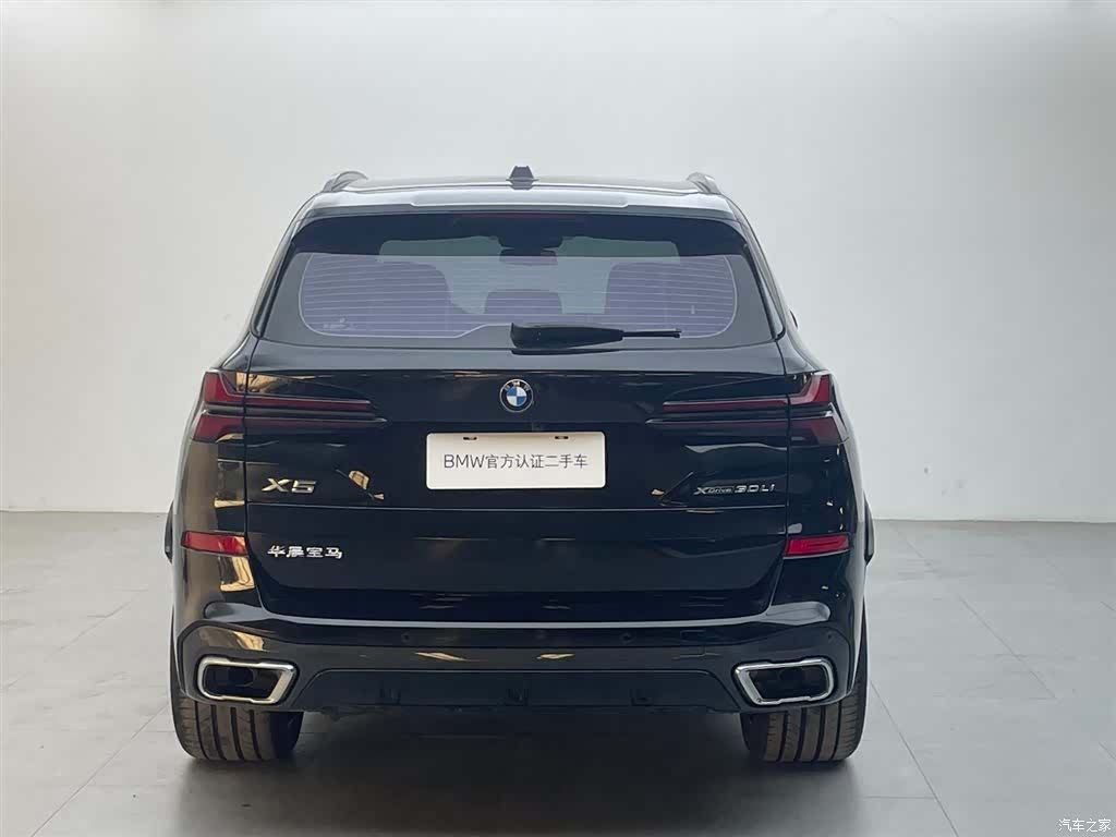 BMW X5, 2026 все фото