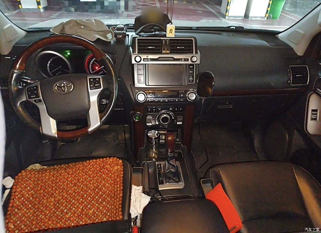 Toyota Prado, 2015 13