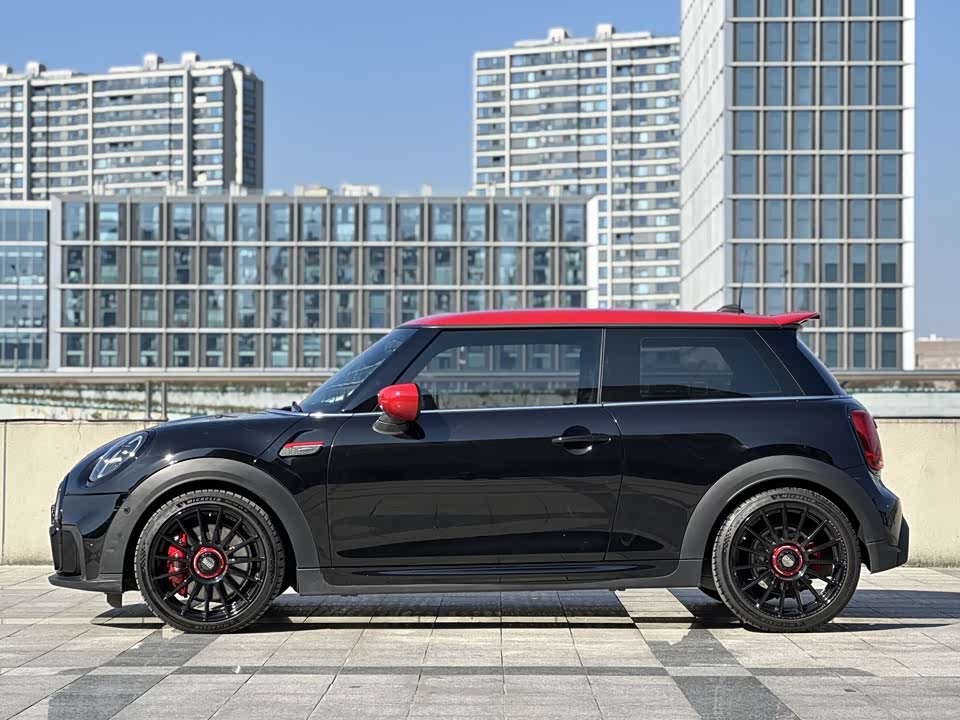 MINI JCW