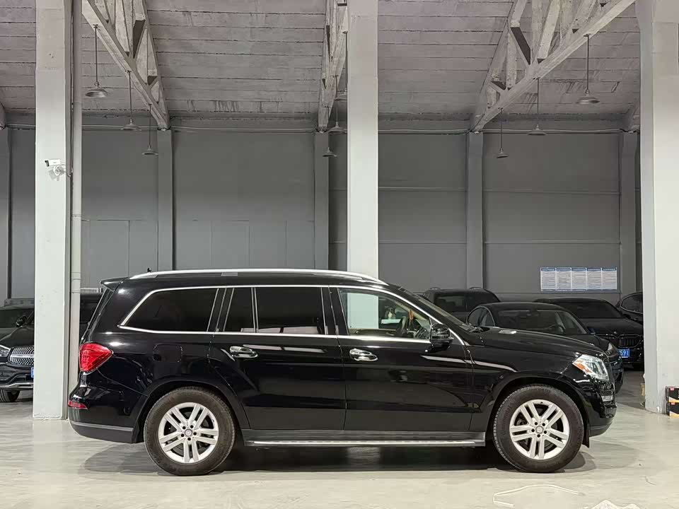 Mercedes-Benz GL grade