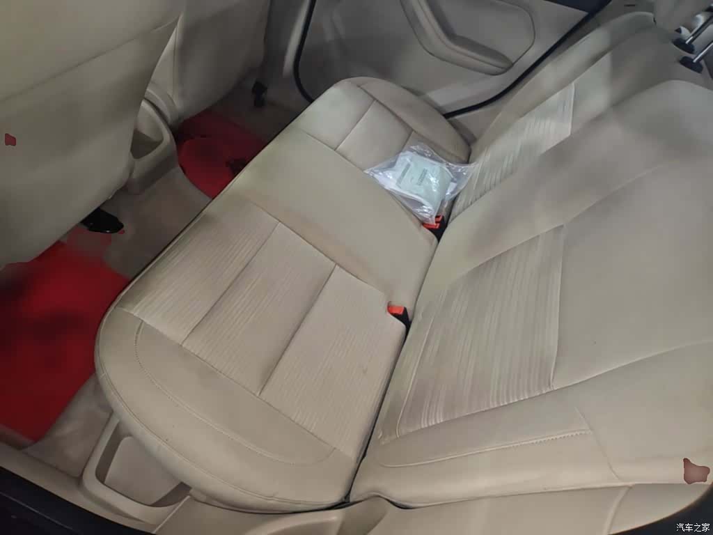 Ford Focus, 2014 17