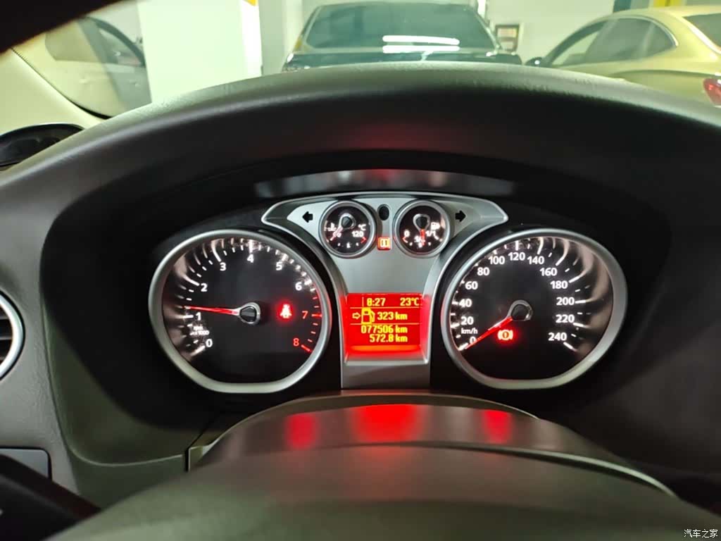 Ford Focus, 2014 12