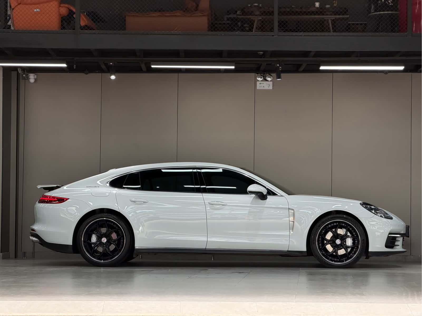 Porsche Panamera, 2019 4