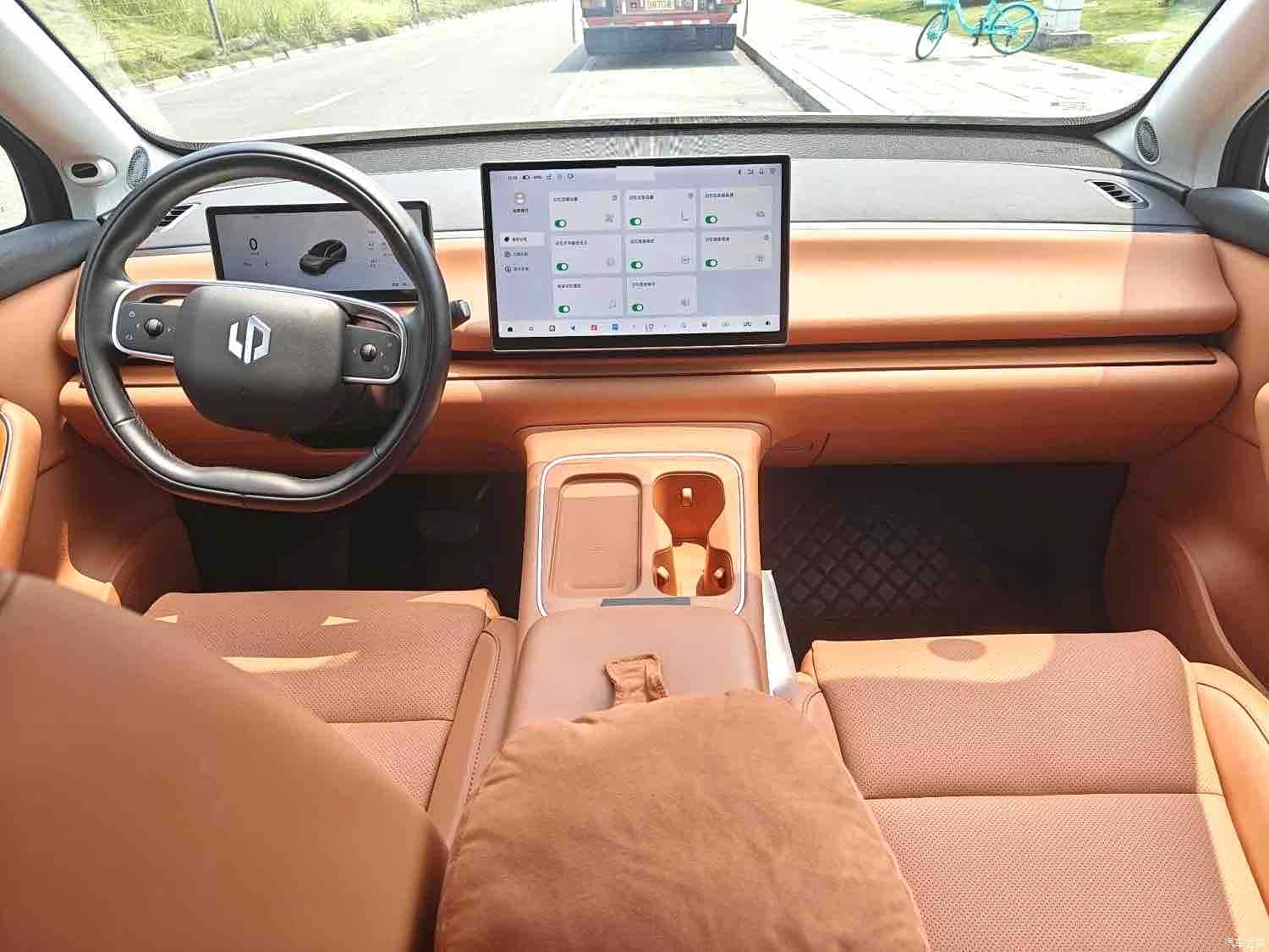 Leapmotor C10, 2025 9