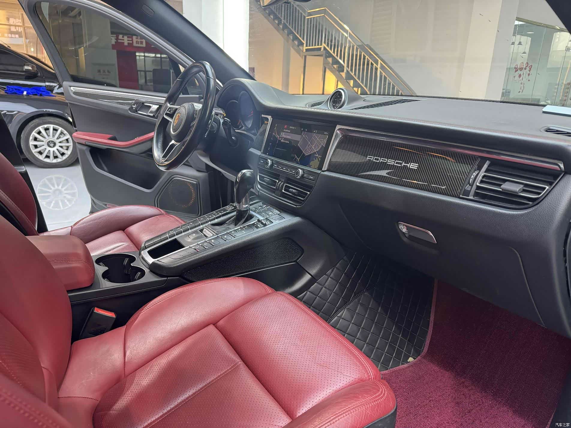 Porsche Macan, 2020 12