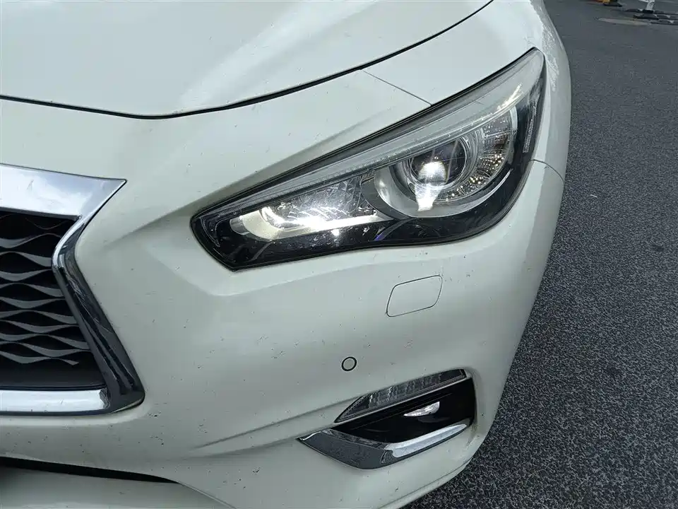 Infiniti Q50L Infiniti Q50L
