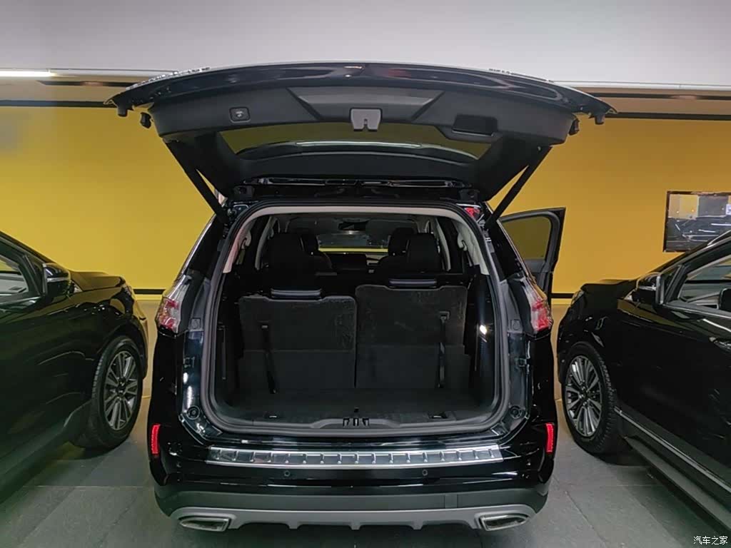 Ford Edge, 2022 19