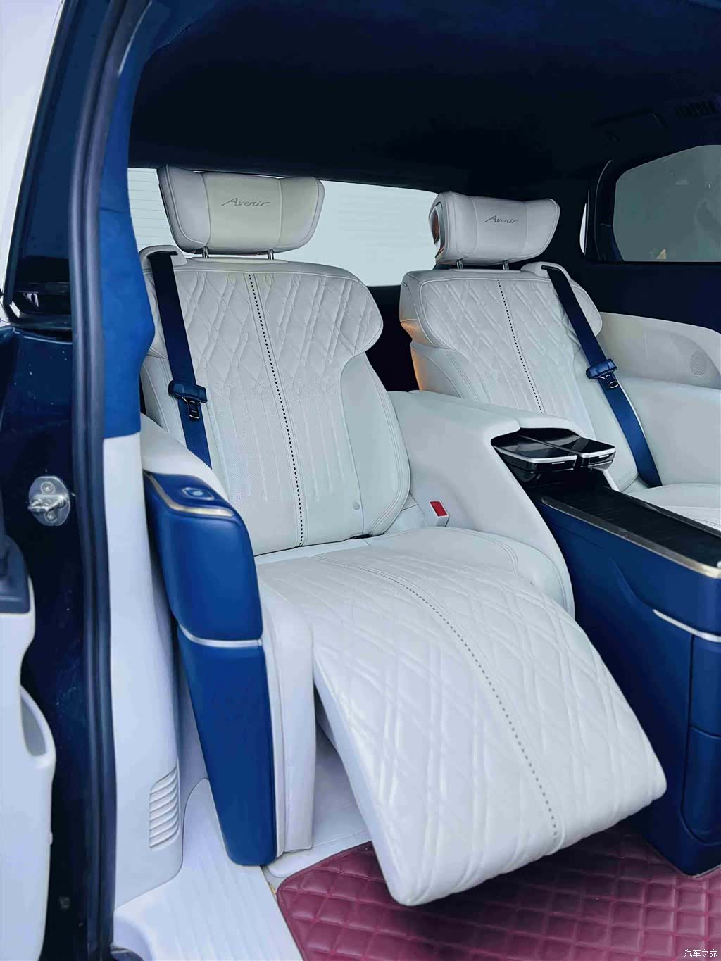 Buick GL8, 2020 13