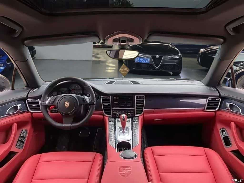Porsche Panamera, 2010 4