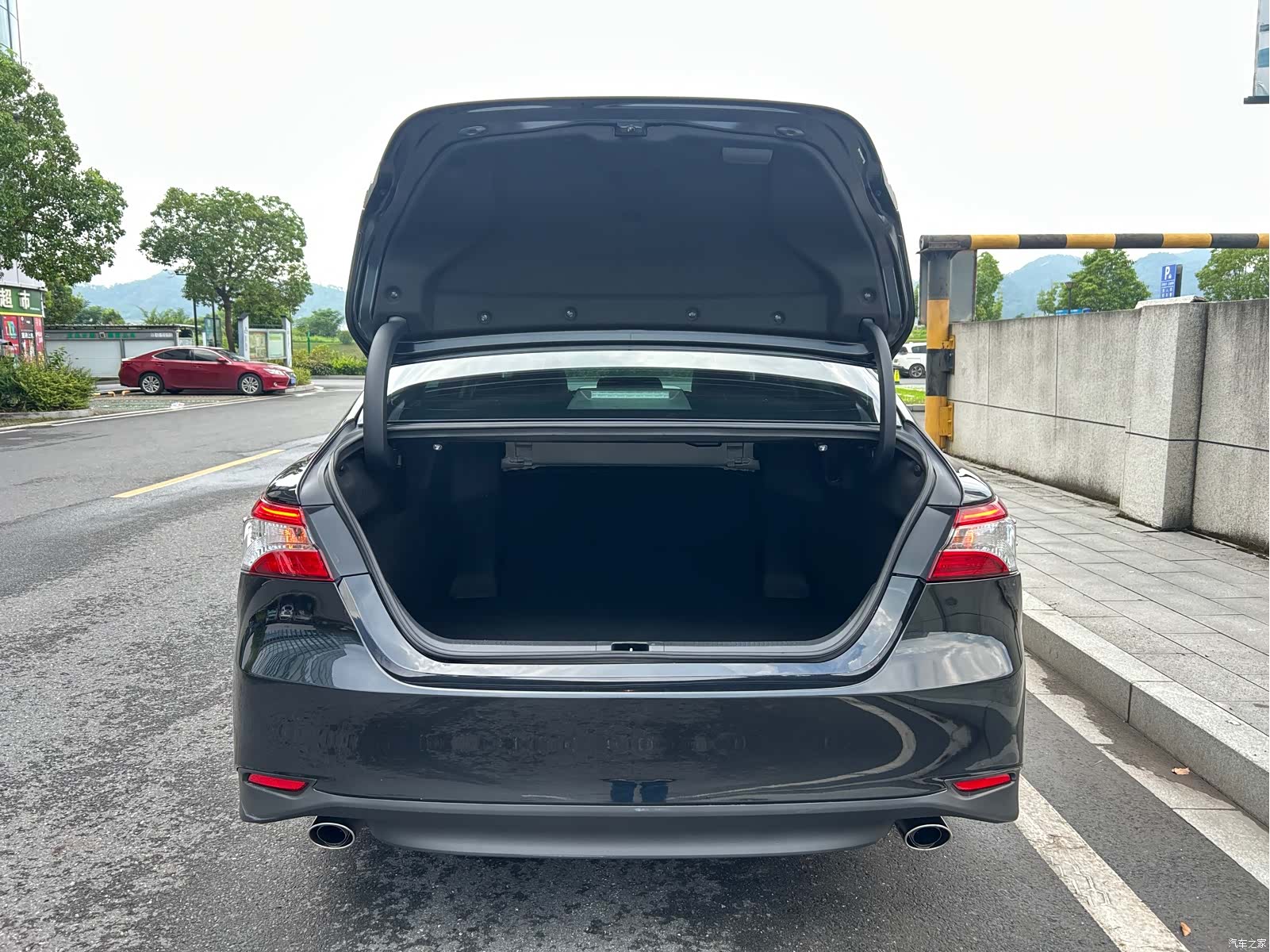 Toyota Camry, 2023 17