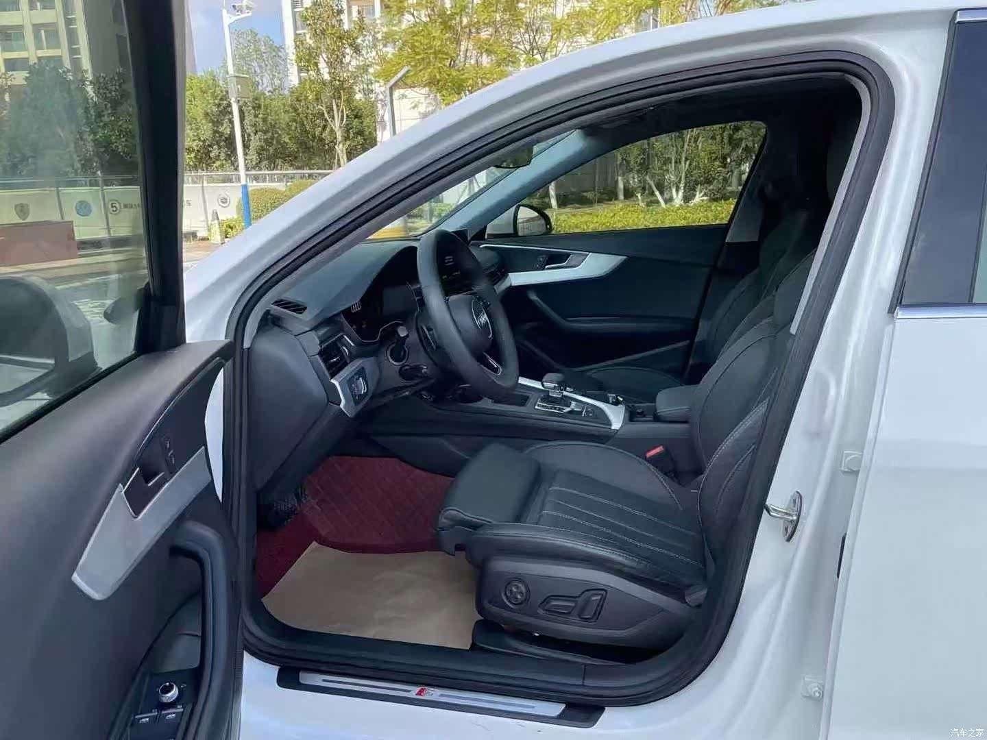 Audi A4L, 2020 4
