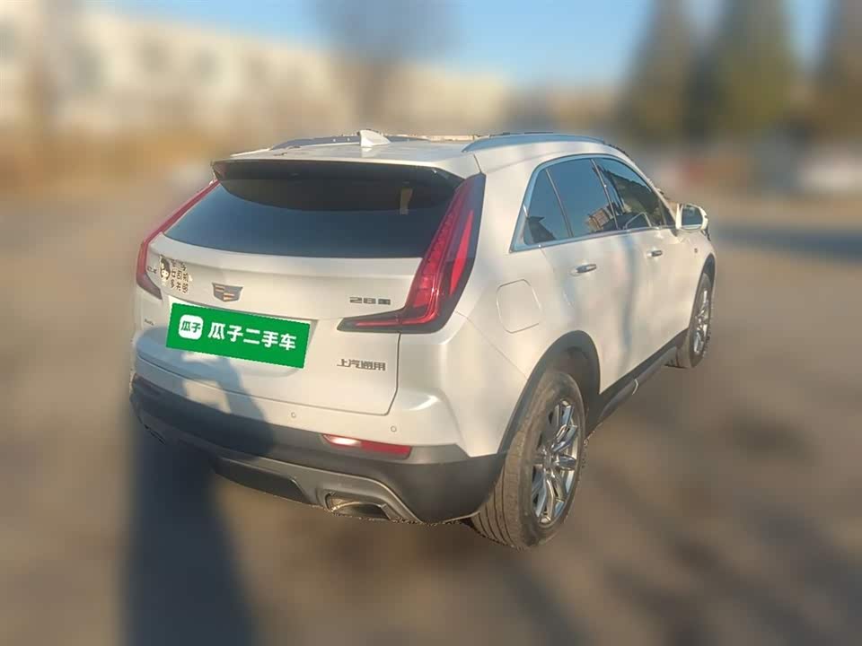 Cadillac XT4