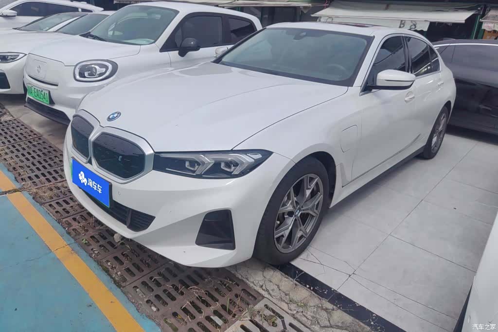 BMW i3, 2023 1