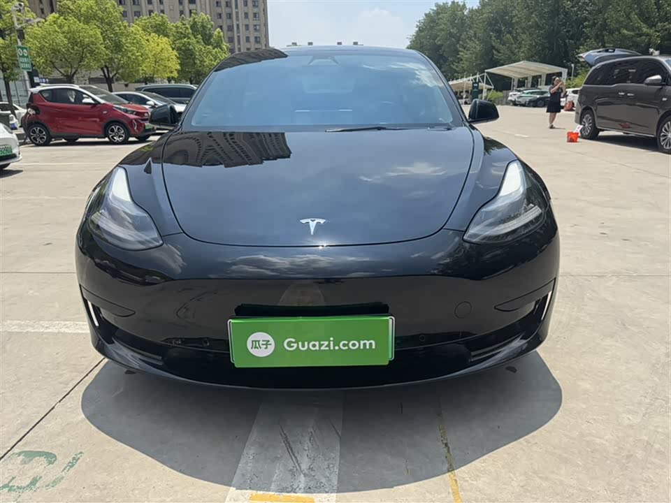 Tesla Model 3 Tesla Model 3