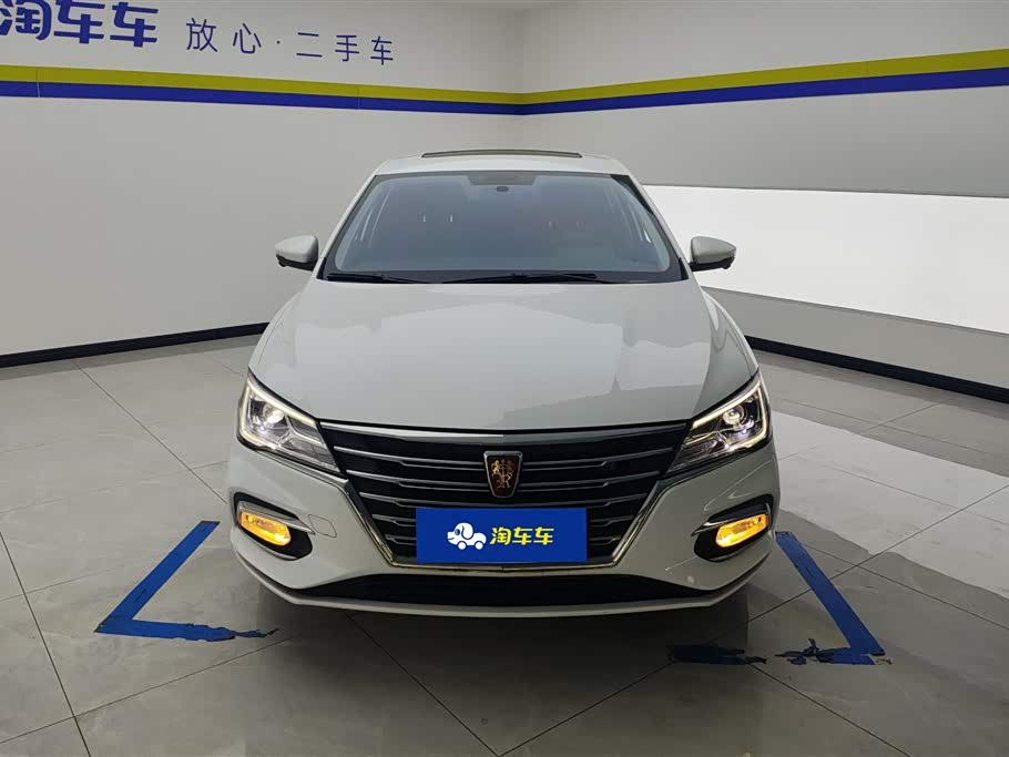 Roewe i5