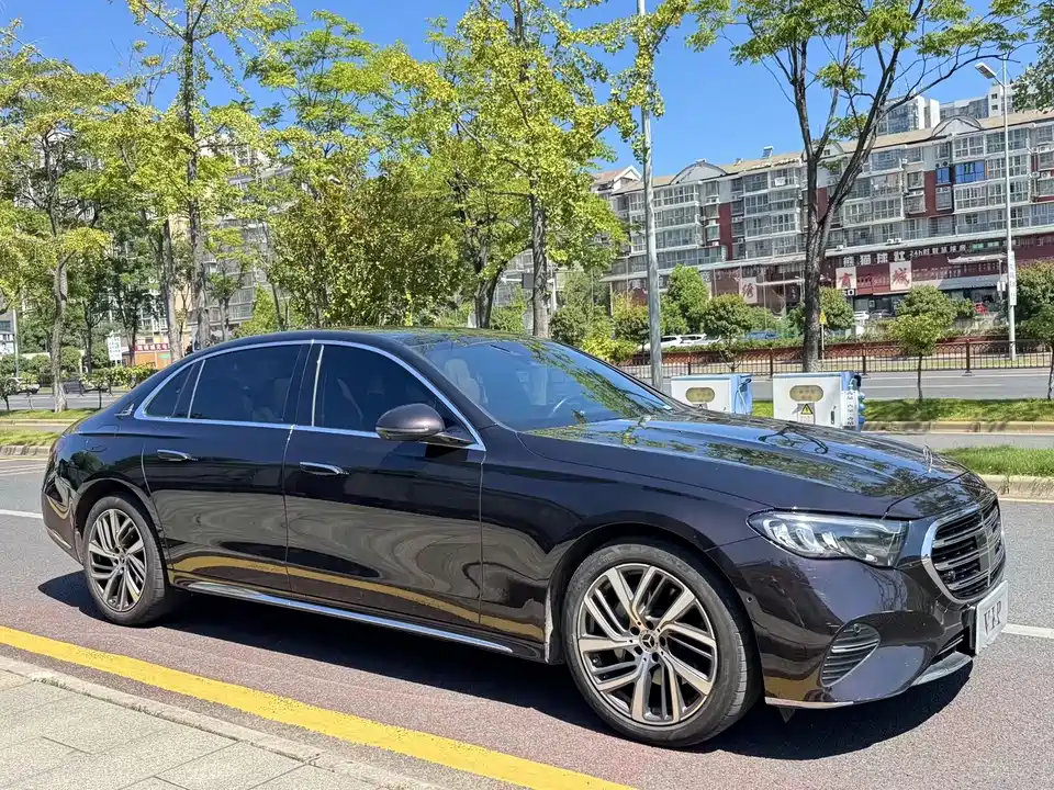 Mercedes-Benz E-class Mercedes-Benz E-class