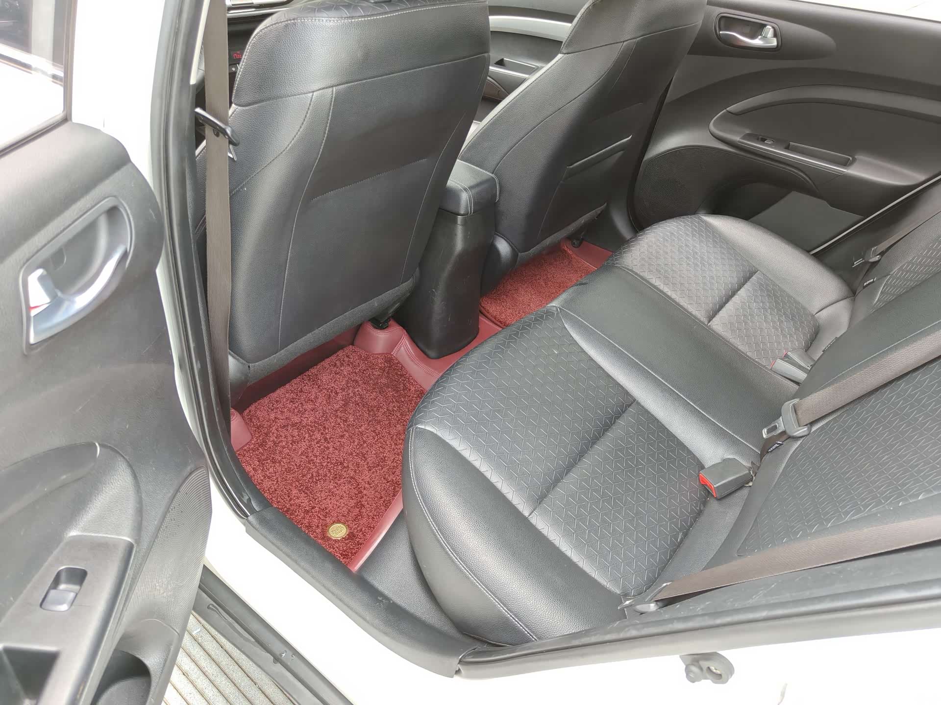 Kia KX1, 2019 12